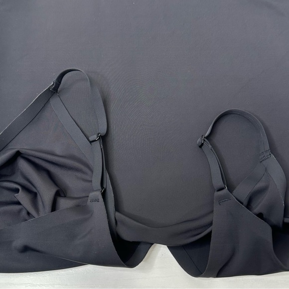 Heist The Outer Body Shapewear Bodysuit Size Medium - Picture 10 of 14